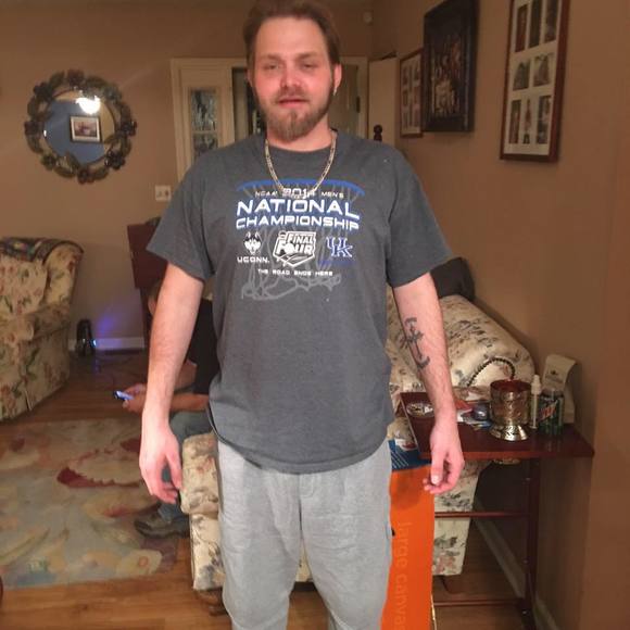 Meet your Posher, Chris - Picture 1 of 1